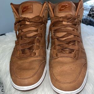 Velvet Chocolate Brown High Nike Dunks women’s 10 men’s 8 uk 7.5